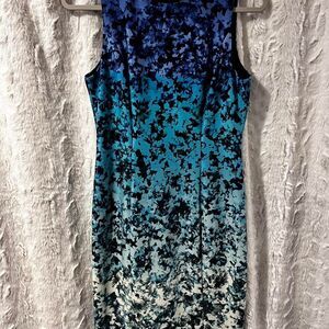 VINCE CAMUTO SIZE 8 Black, Blue, White Ombre sleeveless dress